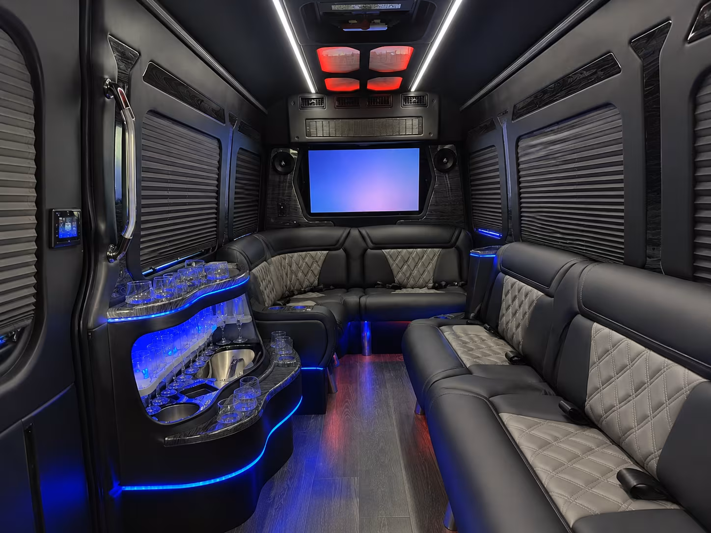 Wichita Wedding Transportation & Shuttle Service